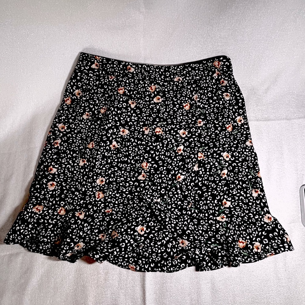Dunnes Floral Mini Skirt